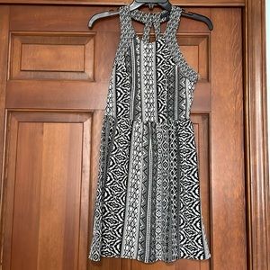 American Eagle black and white dress